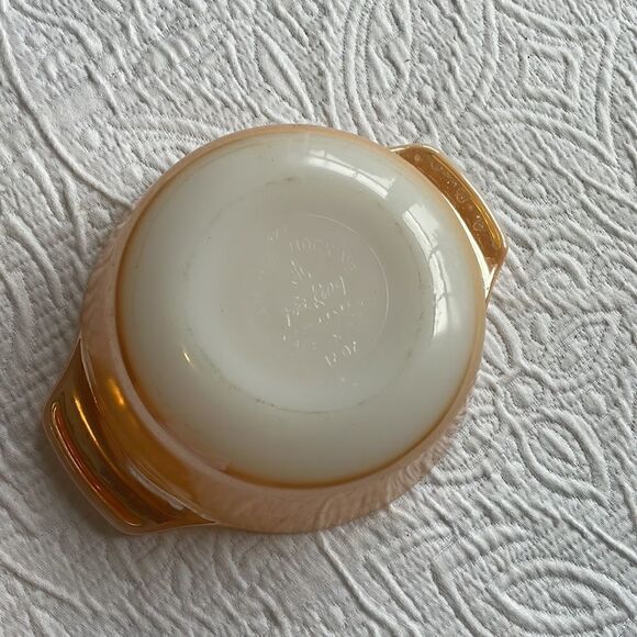Vintage Anchor Hocking Fire King Ovenware 12 oz. Bowl - Great Used Condi… - Picture 5 of 6